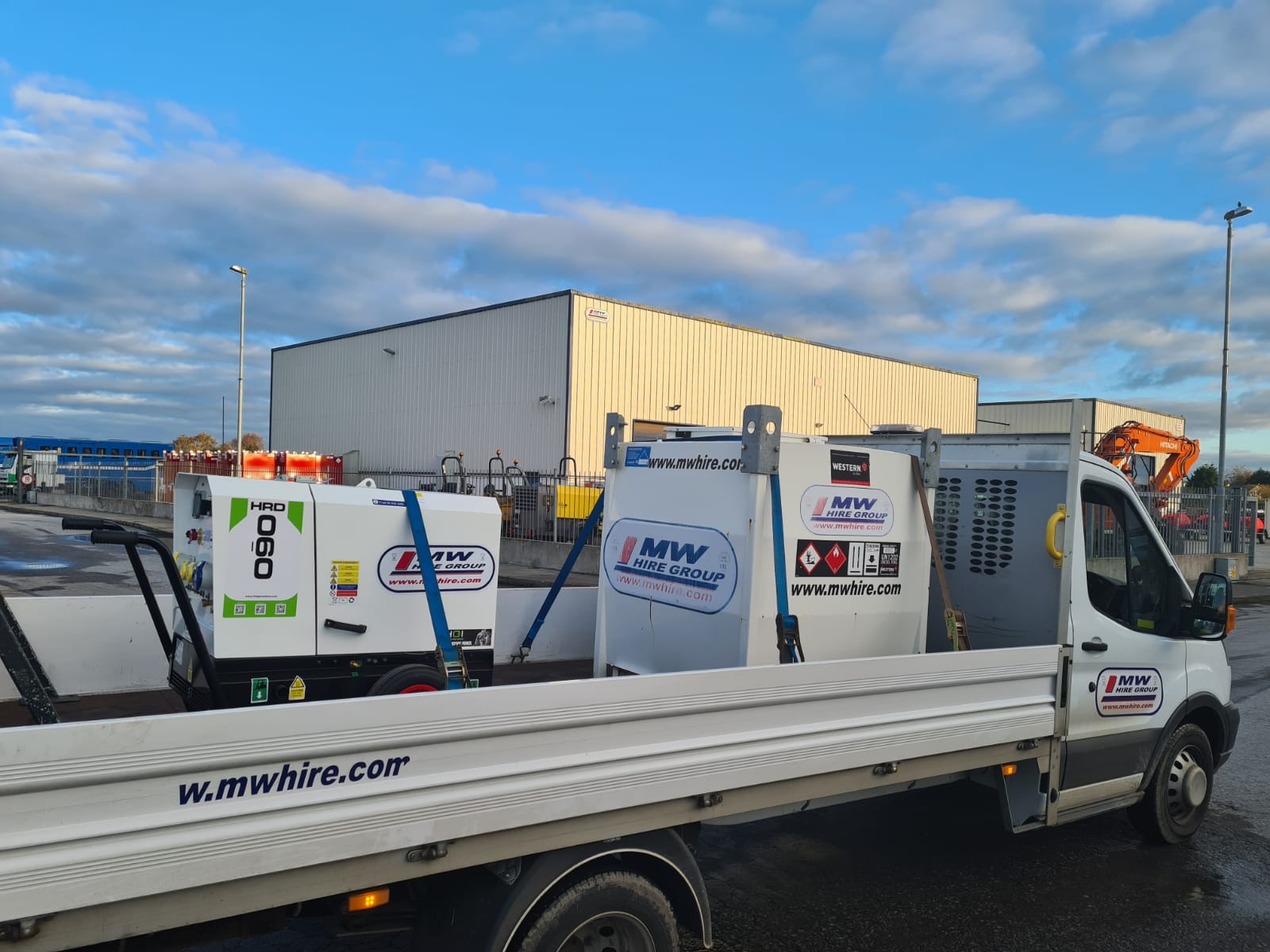 New 6 kva Generator and ex rental 1000 litre fuel tank...SOLD... heading to customers in Dublin